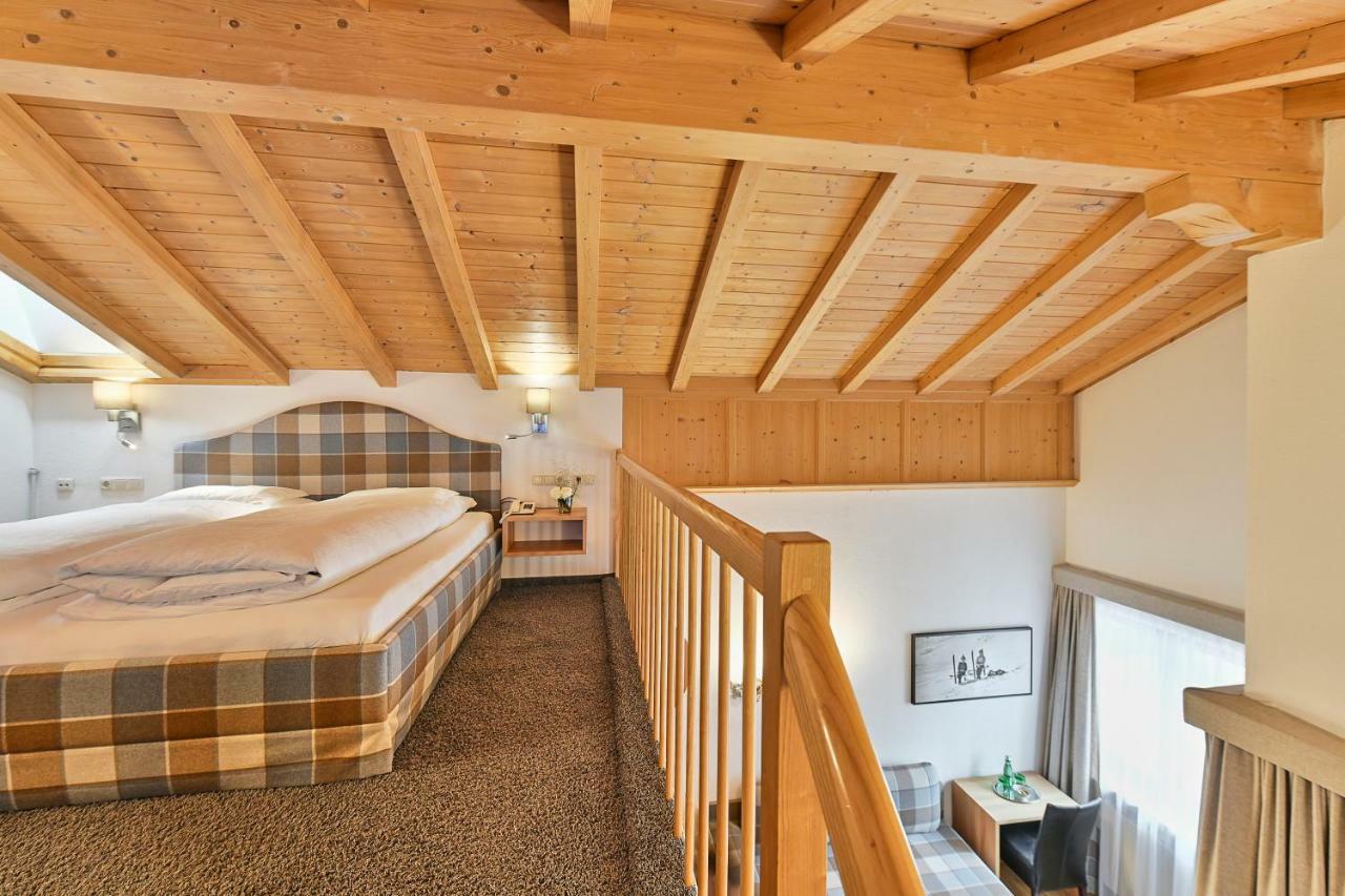 Hotel Garni Sursilva เลคอัมอาร์ลแบร์ก ภายนอก รูปภาพ